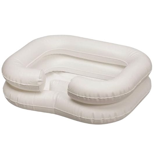 Water basin for soaking dreadlocks